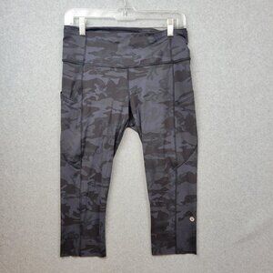 Lululemon Pants Womens 10 Black Camo Fast free Crop‎ Pocket Leggings Yoga Gym